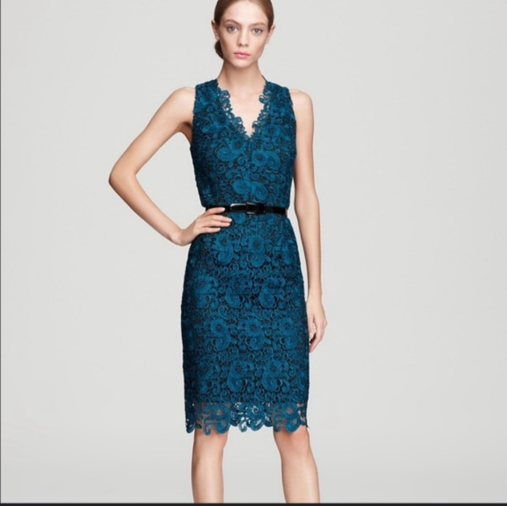 Size 2 Aidan Mattox A Line Green V Cut Coctail Dress